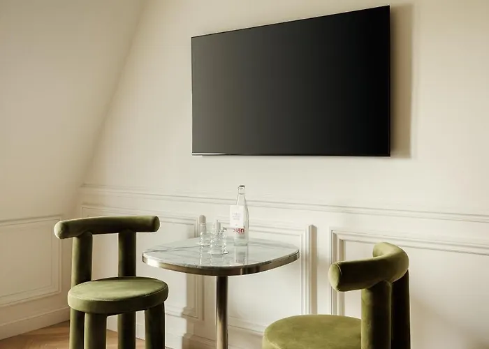 Leon Апартаменты Париж