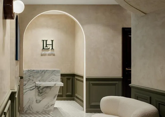 Leon Апартаменты